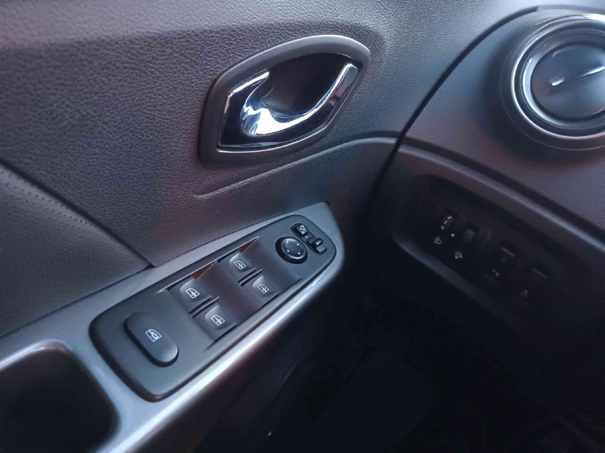 renault captur 1.6 16v sce flex bose x-tronic 4p automatico 202111