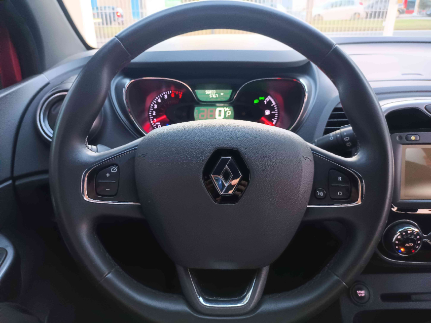 renault captur 1.6 16v sce flex bose x-tronic 4p automatico 20217