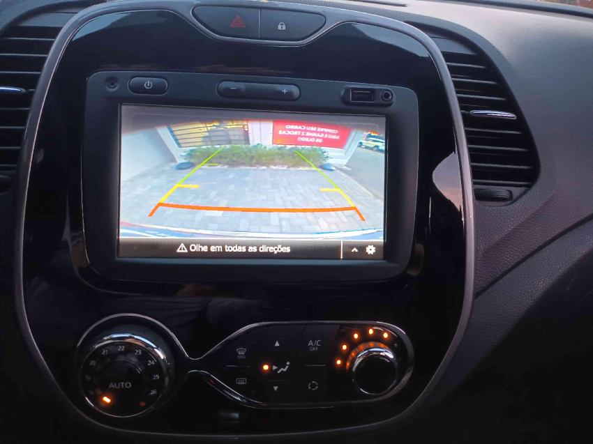 renault captur 1.6 16v sce flex bose x-tronic 4p automatico 20219