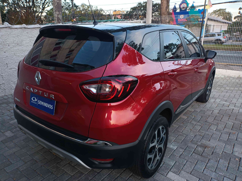 renault captur 1.6 16v sce flex bose x-tronic 4p automatico 20215