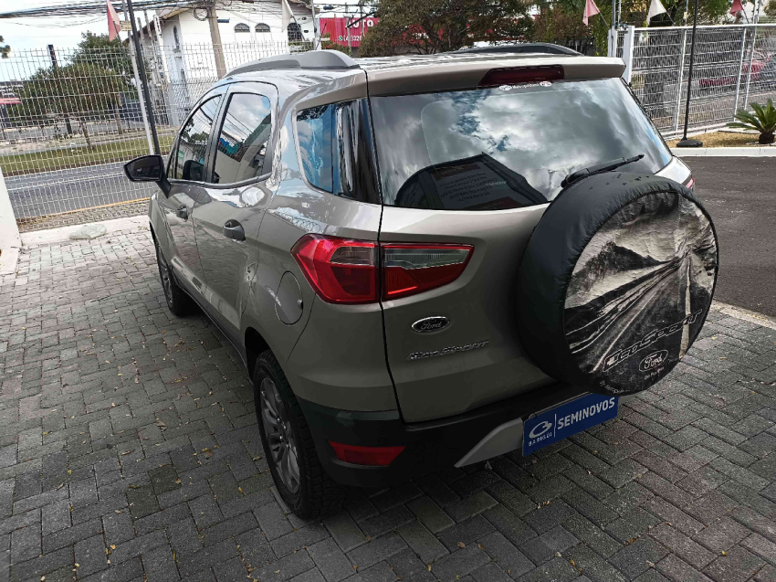 ford ecosport 1.6 freestyle 16v flex 4p manual 20153