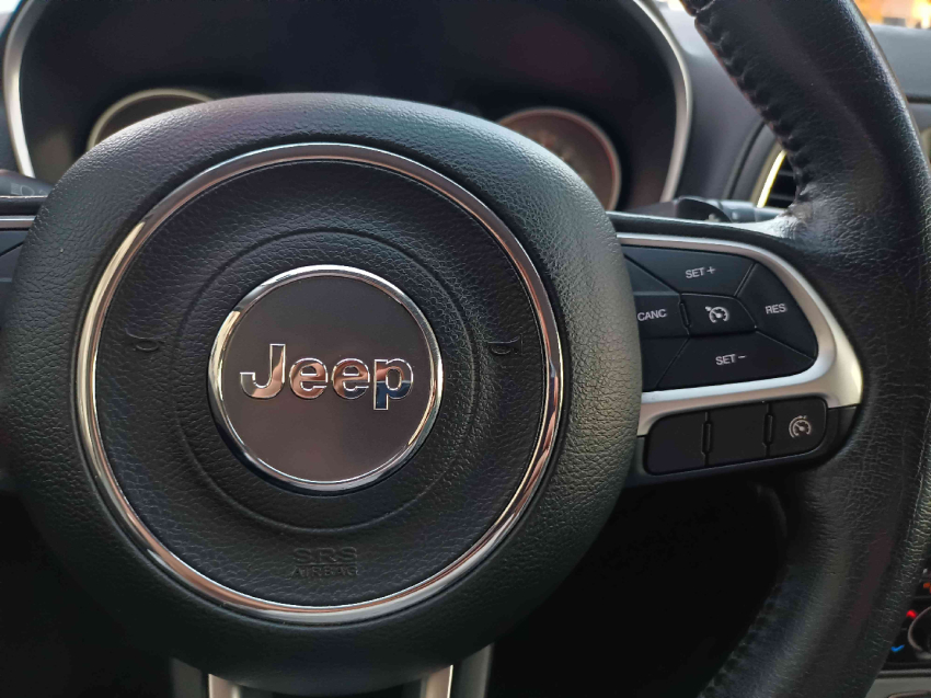 jeep compass 2.0 16v flex longitude automatico 4p 202018