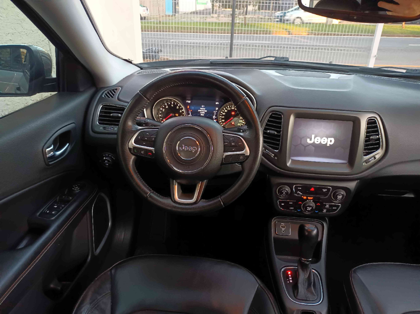 jeep compass 2.0 16v flex longitude automatico 4p 202010