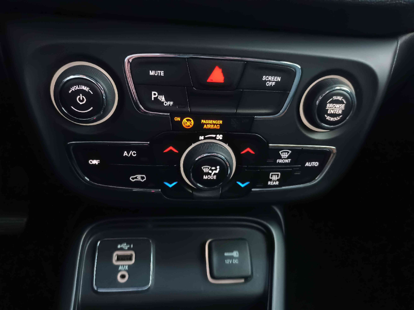 jeep compass 2.0 16v flex longitude automatico 4p 202013