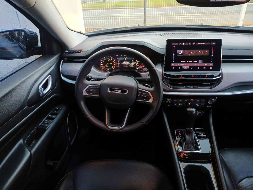 jeep compass 1.3 t270 turbo flex longitude at6 4p automatico 202210