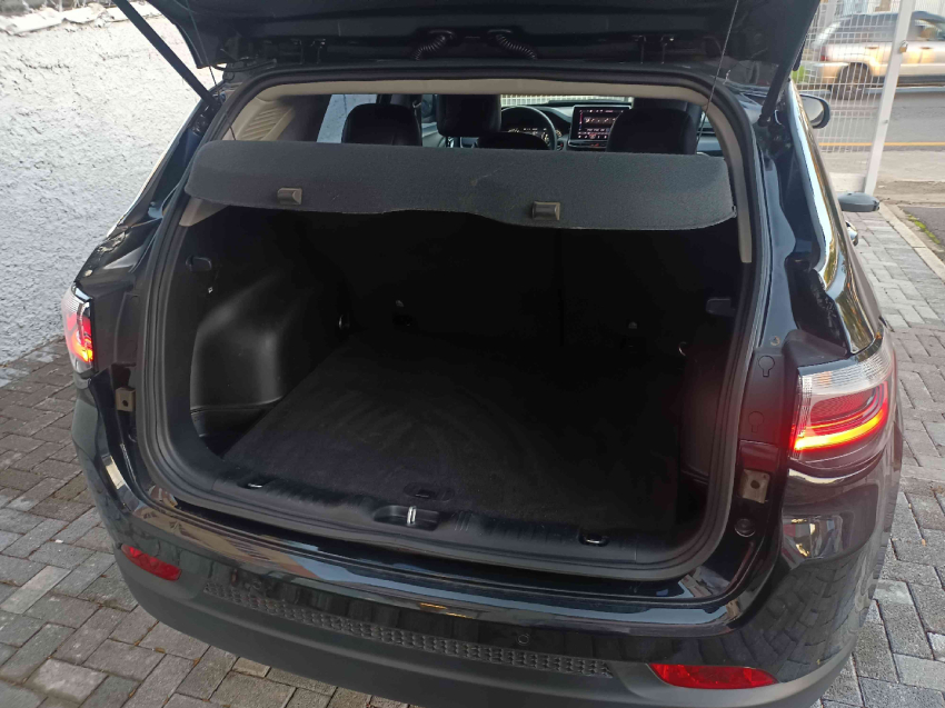 jeep compass 1.3 t270 turbo flex longitude at6 4p automatico 20226