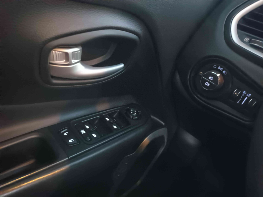 jeep renegade 1.8 16v flex sport 4p automatico 202112