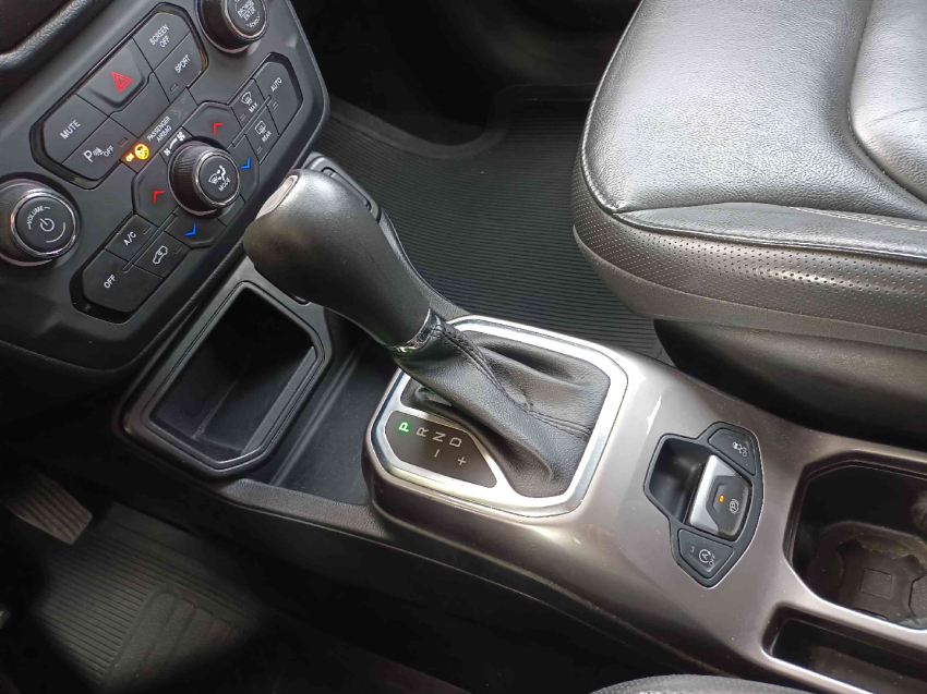 jeep renegade 1.8 16v flex limited 4p automatico 201914