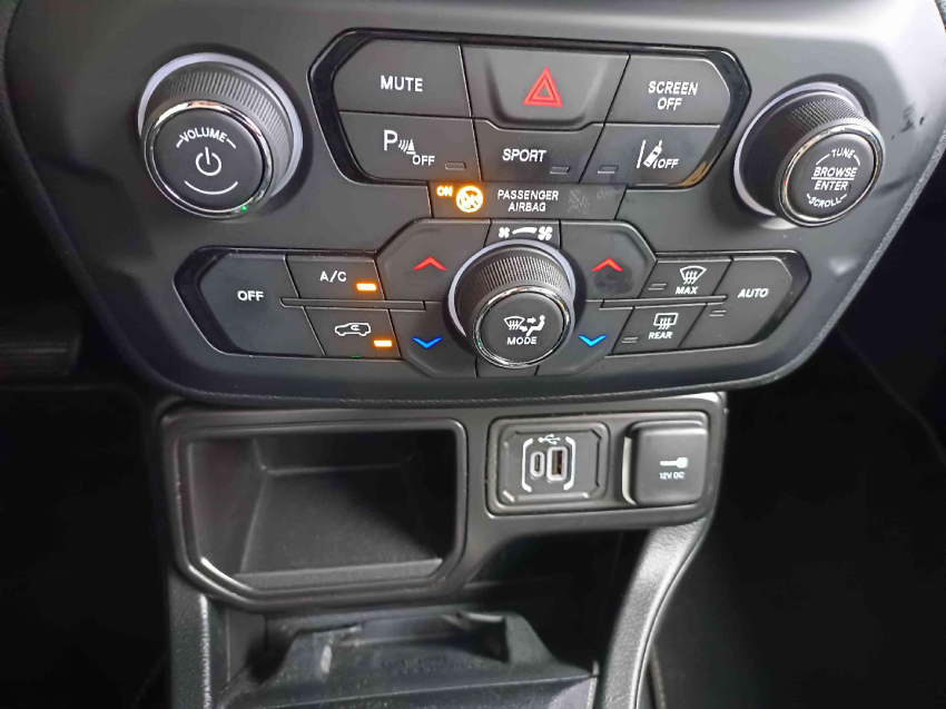 jeep renegade 1.3 t270 turbo flex longitude at6 4p automatico 202411