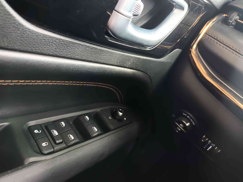jeep compass 1.3 t270 turbo flex longitude at6 4p automatico 202214