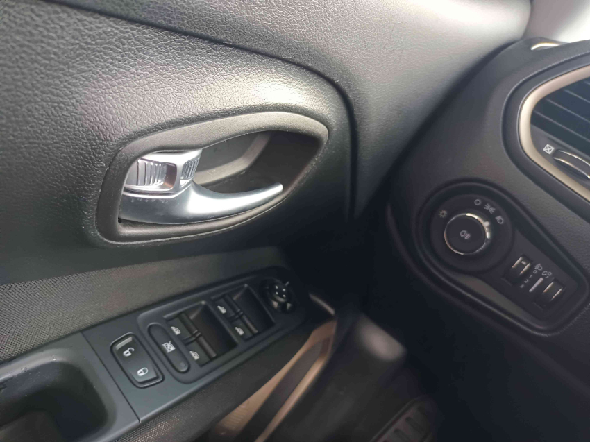 jeep renegade 1.8 16v flex 4p manual 201810