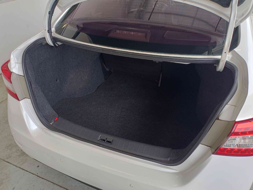 nissan sentra 2.0 sv 16v flex 4p automatico 20145