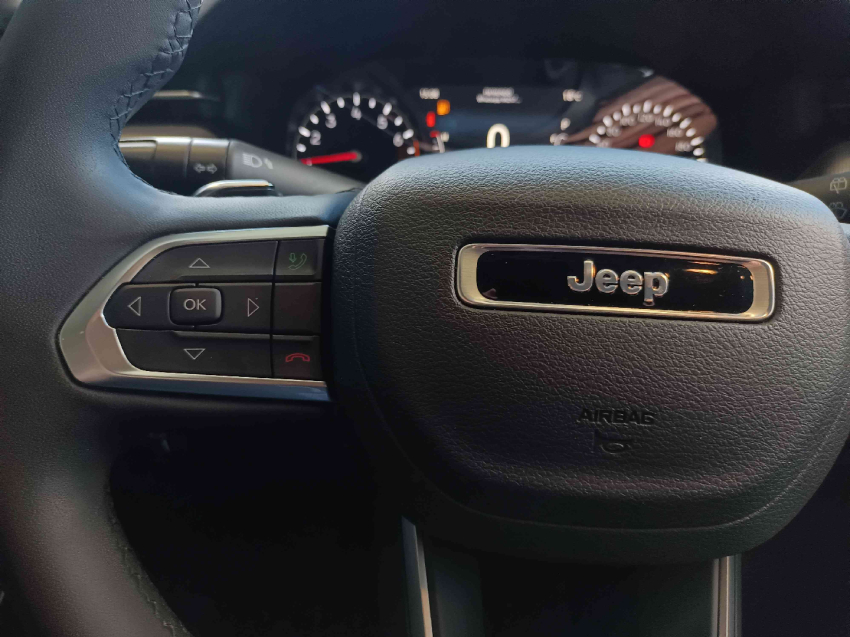 jeep compass 1.3 t270 turbo flex longitude at6 4p automatico 202316