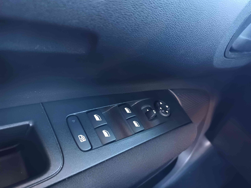 citroen c4 cactus 1.6 vti 120 flex feel eat6 4p automatico 202213
