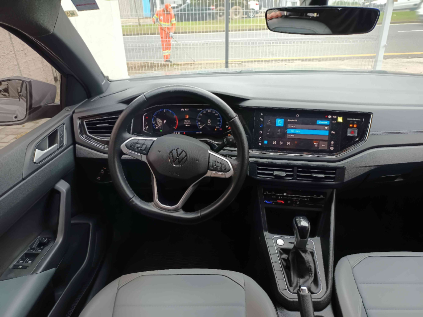 volkswagen nivus 1.0 200 tsi total flex highline automatico 4p 20249