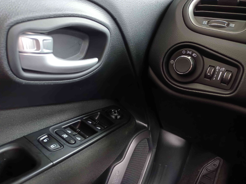 jeep renegade 1.3 t270 turbo flex sport at6 4p automatico 202315