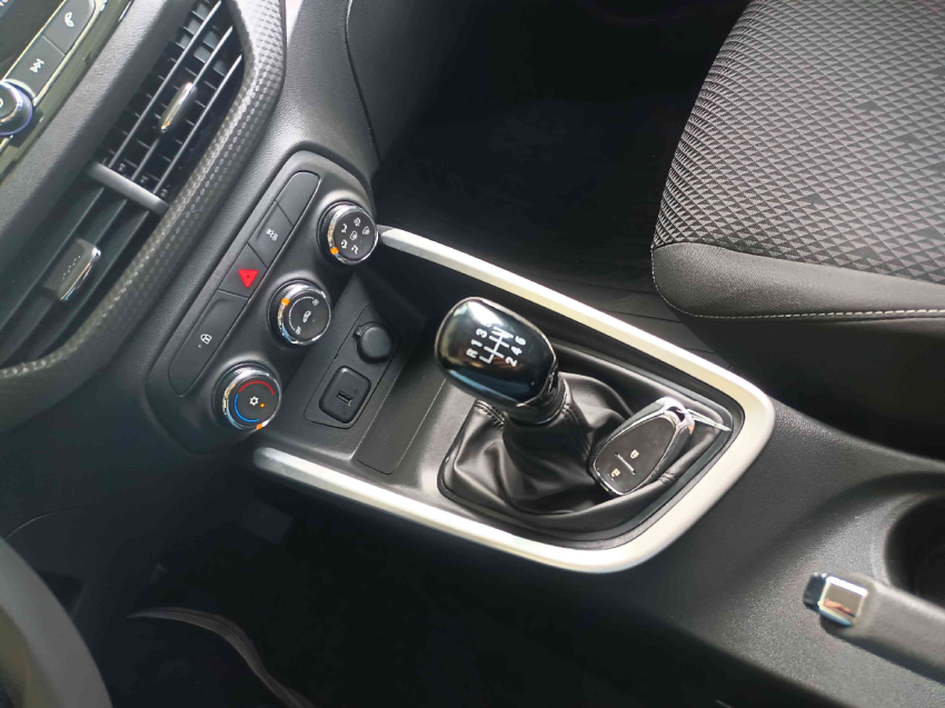 chevrolet onix 1.0 turbo flex ltz automatico 4p manual 202213