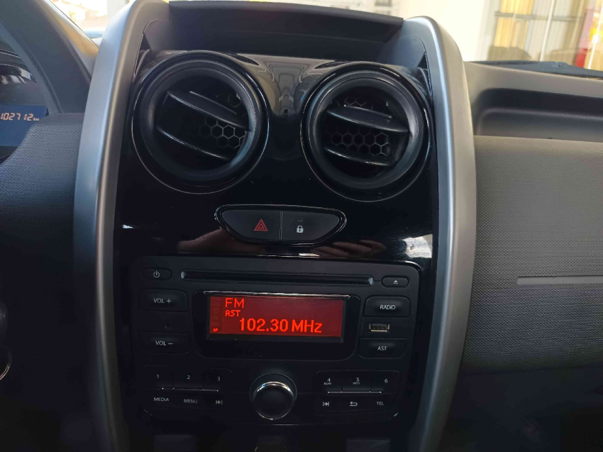 renault duster 1.6 expression 4x2 16v flex 4p manual 201612