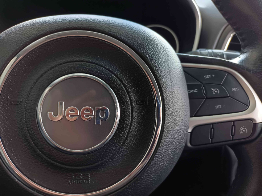 jeep compass 2.0 16v flex sport automatico 4p 202018