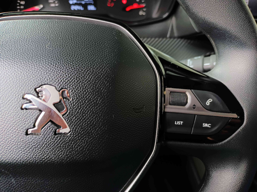 peugeot 208 1.0 firefly flex like manual 4p 202417