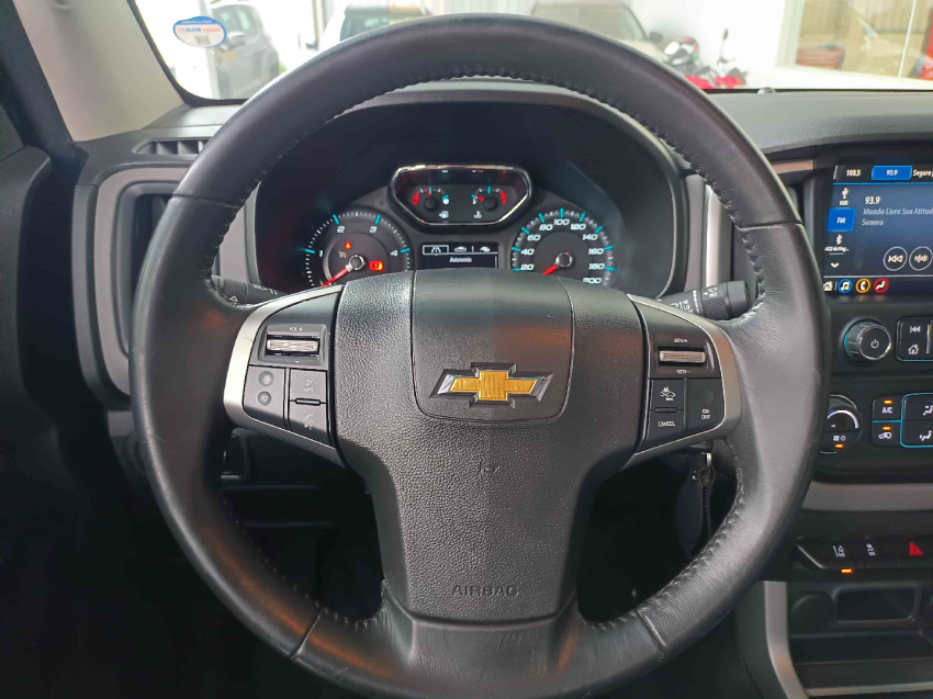 chevrolet s10 2.8 16v turbo diesel ltz cd 4x4 automatico 4p 202310