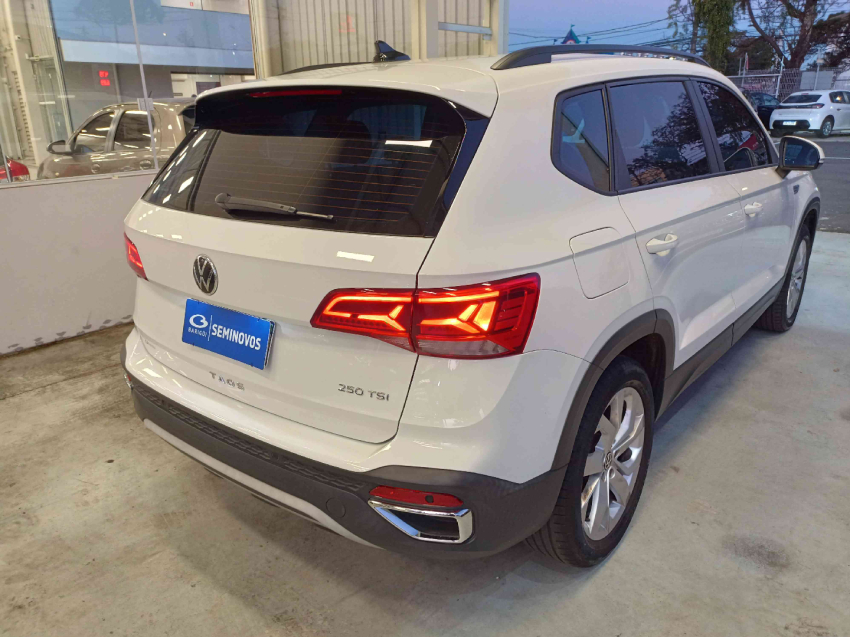 volkswagen taos 1.4 250 tsi total flex comfortline automatico 4p 20225