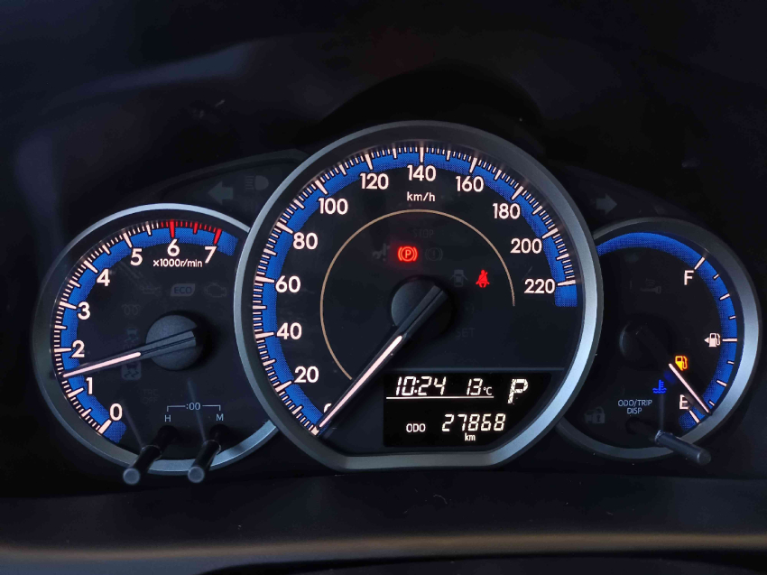 toyota yaris 1.3 16v flex xl live multidrive 4p automatico 202211