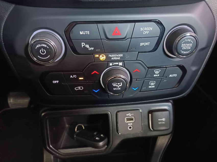 jeep renegade 1.8 16v flex limited 4p automatico 202113