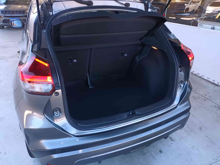 nissan kicks 1.6 16v flexstart exclusive xtronic flex 4p automatico 20236
