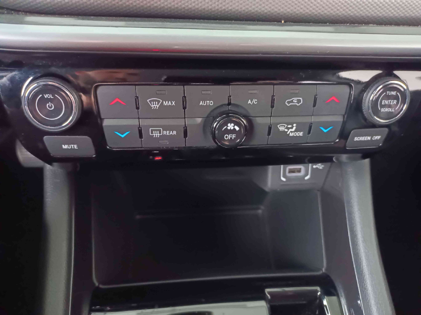 jeep compass 1.3 t270 turbo flex longitude at6 4p automatico 202214