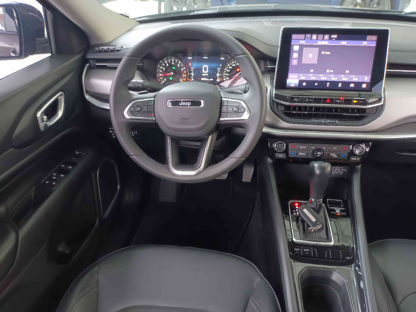 jeep compass 1.3 t270 turbo flex longitude at6 4p automatico 202210
