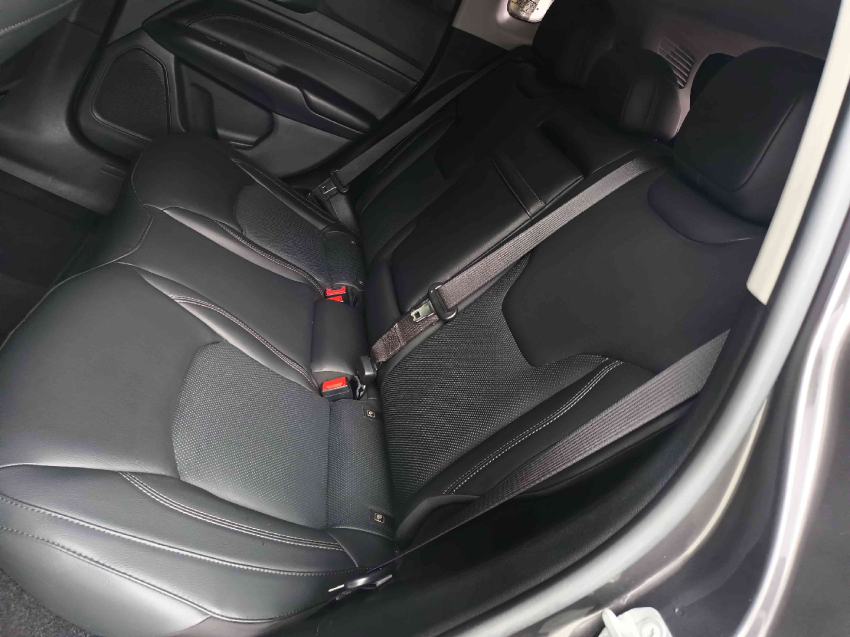 jeep compass 1.3 t270 turbo flex longitude at6 4p automatico 20227