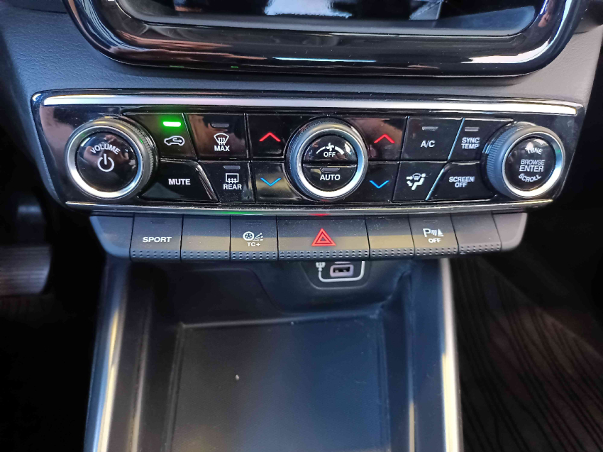 fiat toro 1.3 turbo 270 flex freedom at6 4p automatico 202213