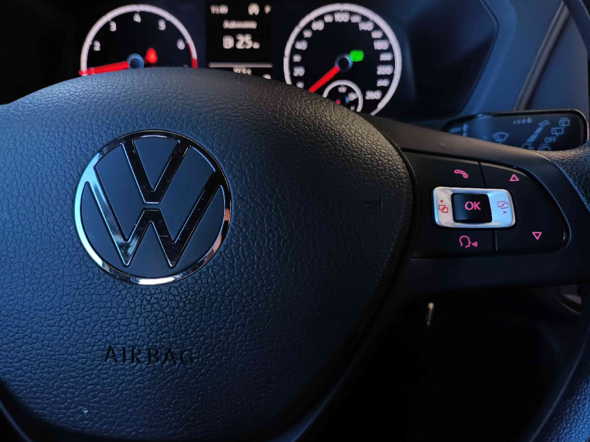 volkswagen t-cross 1.0 200 tsi total flex sense automatico 4p 202217