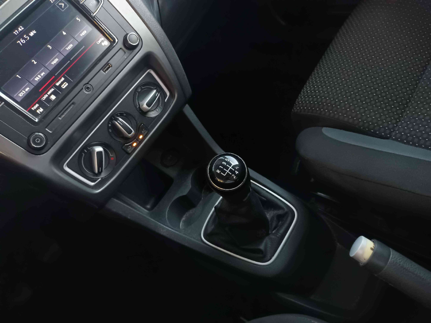volkswagen fox 1.6 msi total flex connect 4p manual 202013