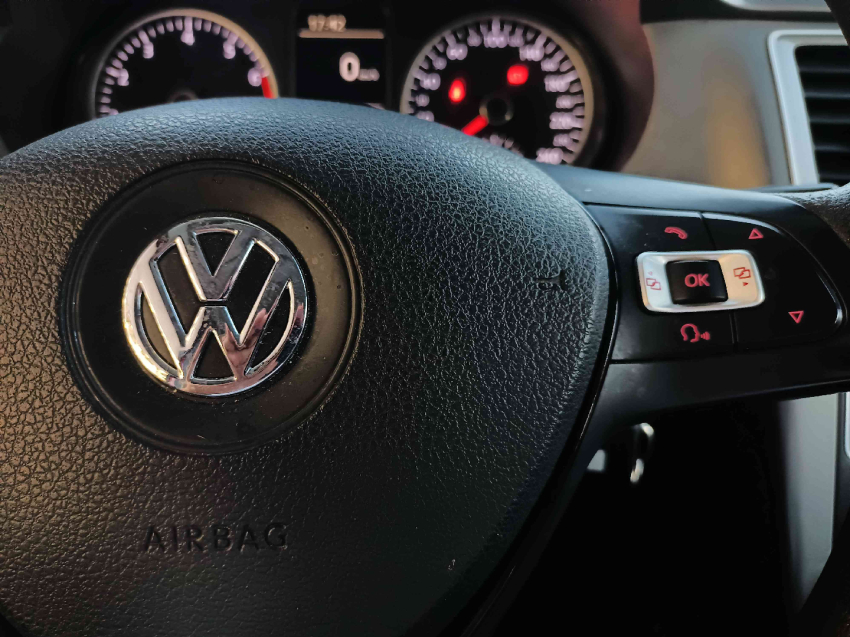 volkswagen fox 1.6 msi total flex connect 4p manual 202016