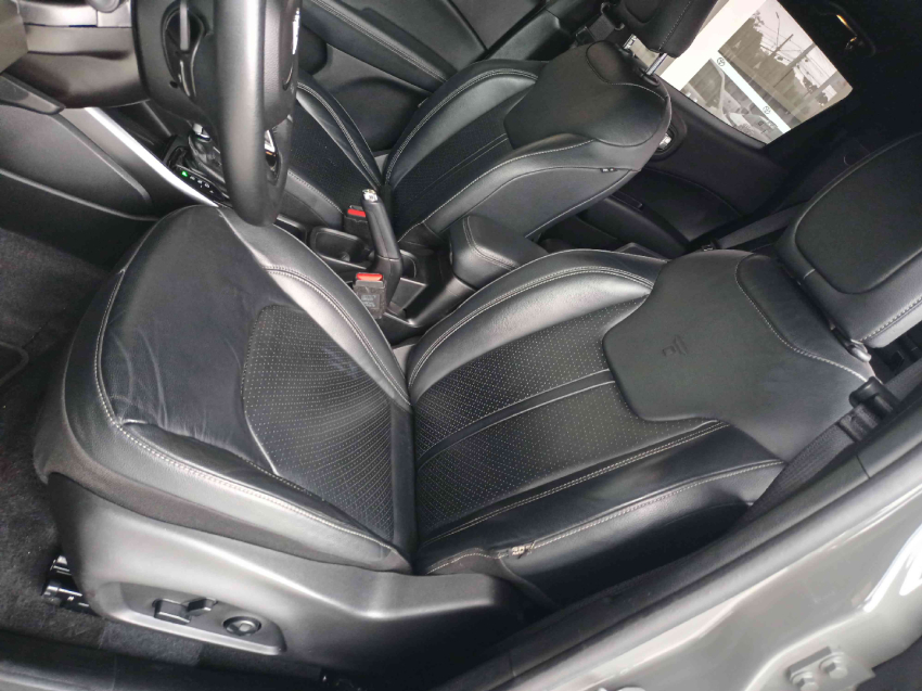 fiat toro 1.3 turbo 270 flex volcano at6 4p automatico 20238