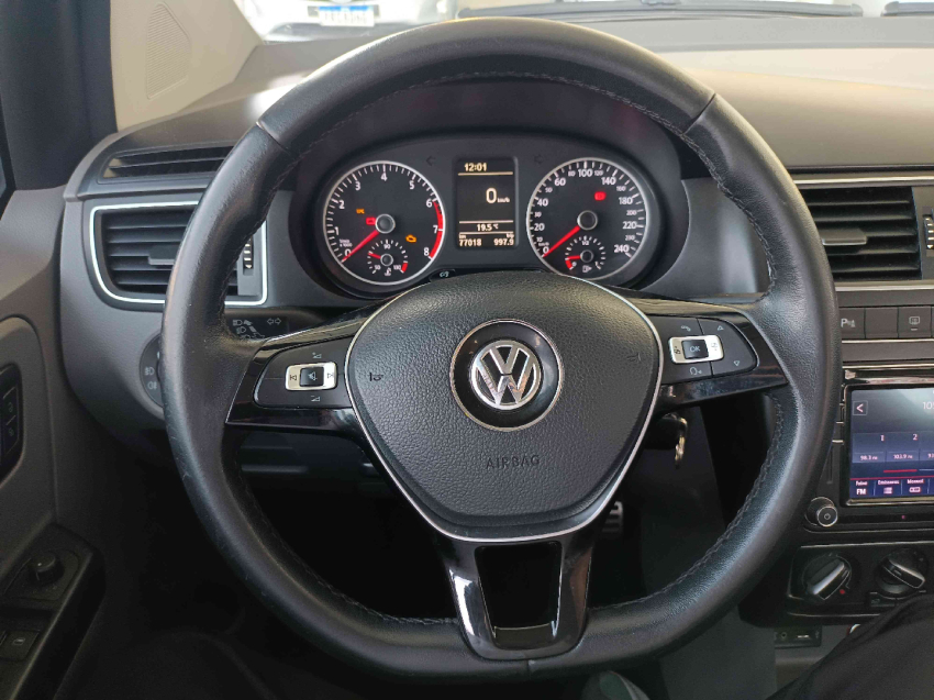 volkswagen fox 1.6 msi highline 16v flex 4p manual 201610