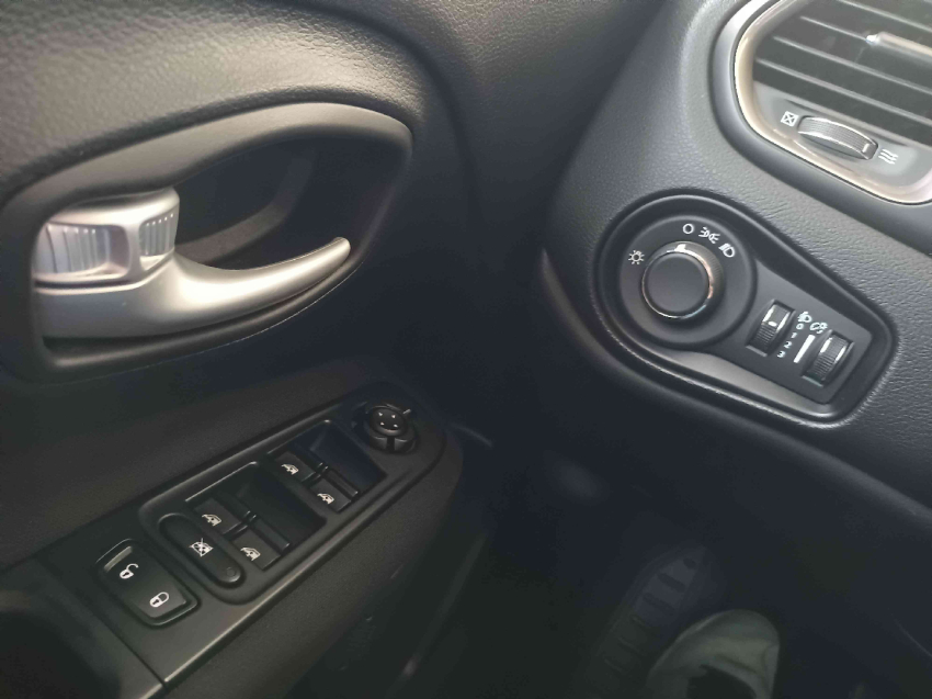 jeep renegade 1.3 t270 turbo flex sport at6 4p automatico 202415
