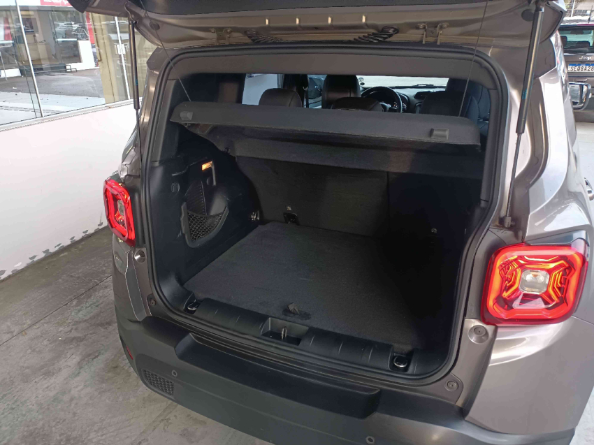jeep renegade 1.8 16v flex longitude 4p automatico 20216