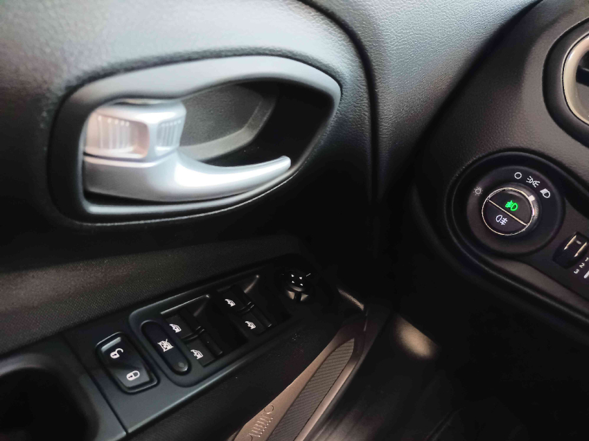 jeep renegade 1.3 t270 turbo flex sport at6 4p automatico 202415