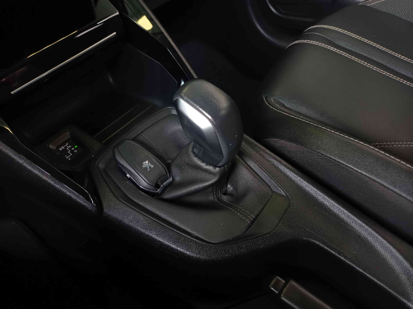 peugeot 208 1.6 16v flex allure at6 4p automatico 202213