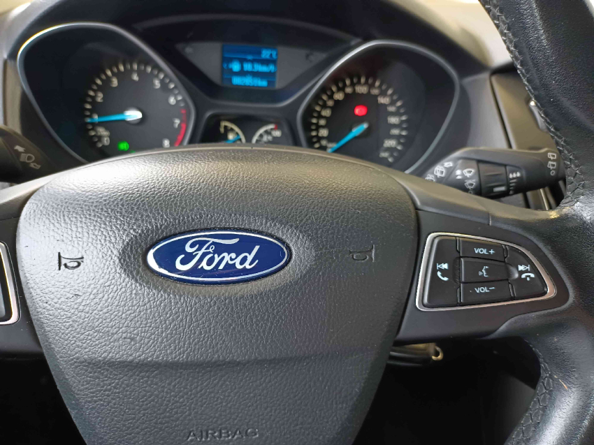 ford focus 1.6 se 16v flex 4p manual 201716