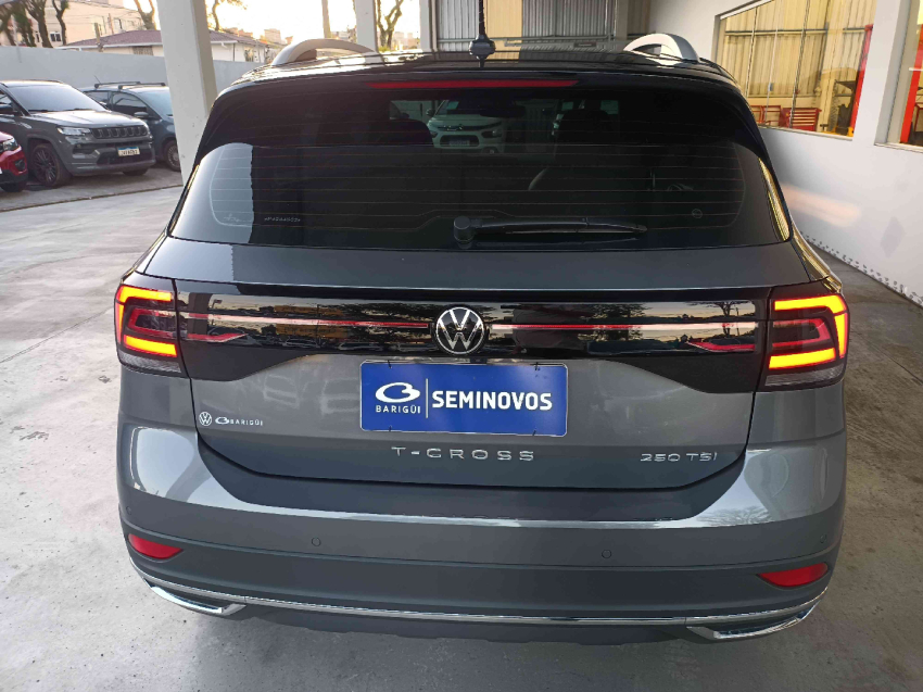 volkswagen t-cross 1.4 250 tsi total flex highline automatico 4p 20234