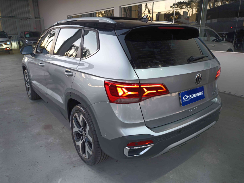 volkswagen taos 1.4 250 tsi total flex highline automatico 4p 20244