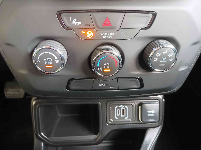 jeep renegade 1.3 t270 turbo flex sport at6 4p automatico 202313