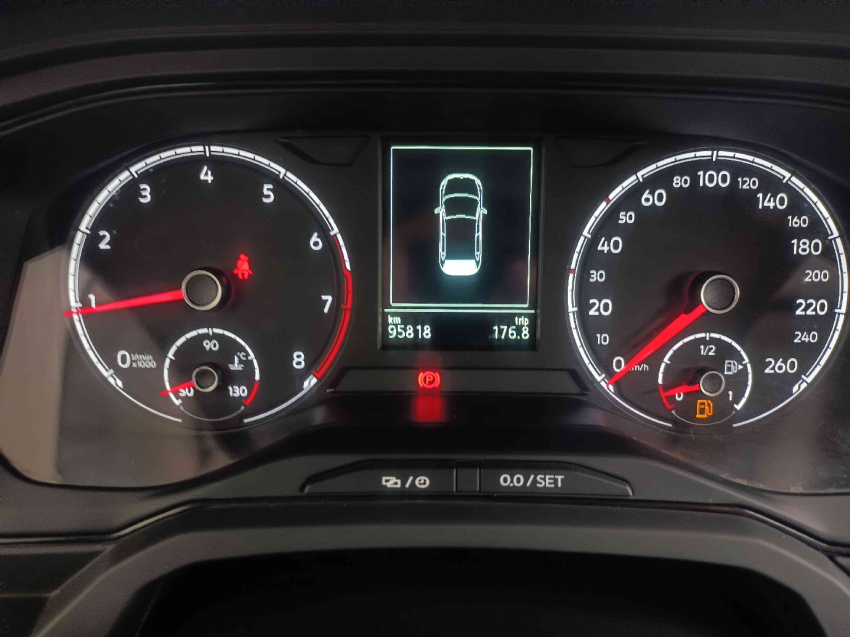 volkswagen polo 1.0 mpi total flex manual 4p 202010