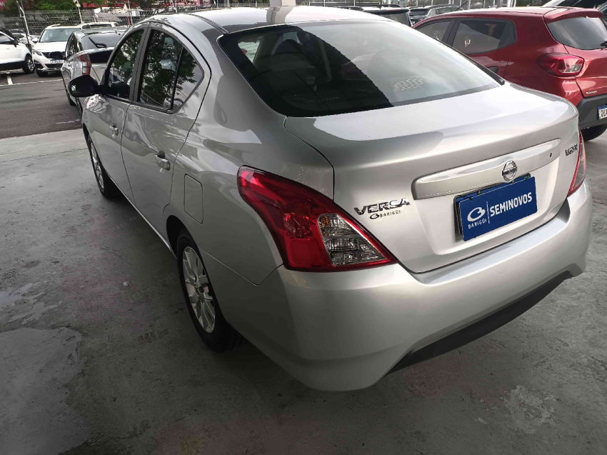 nissan versa 1.6 16v flexstart sv 4p xtronic flex automatico 20205