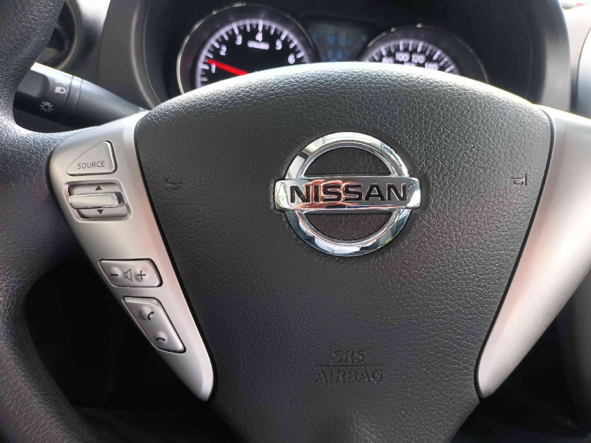 nissan versa 1.6 16v flexstart sv 4p xtronic flex automatico 202015