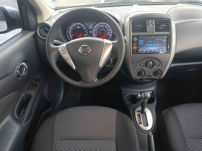 nissan versa 1.6 16v flexstart sv 4p xtronic flex automatico 20208